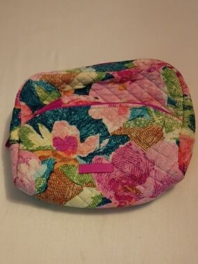 Vera Bradley Makeup Bag